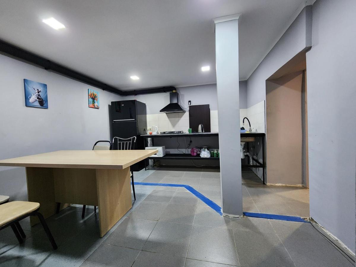 Gala Hostel Tbilisi Eksteriør billede