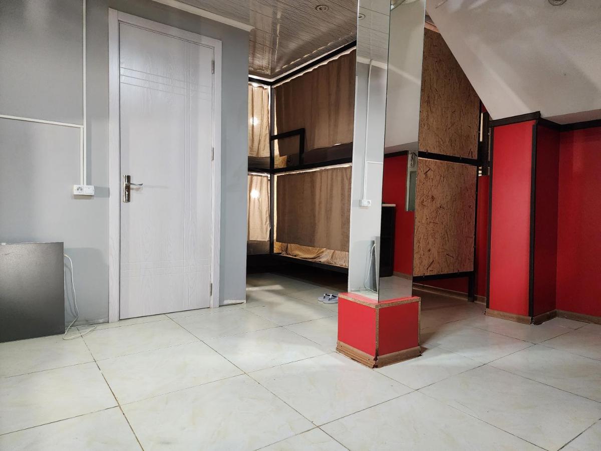 Gala Hostel Tbilisi Eksteriør billede